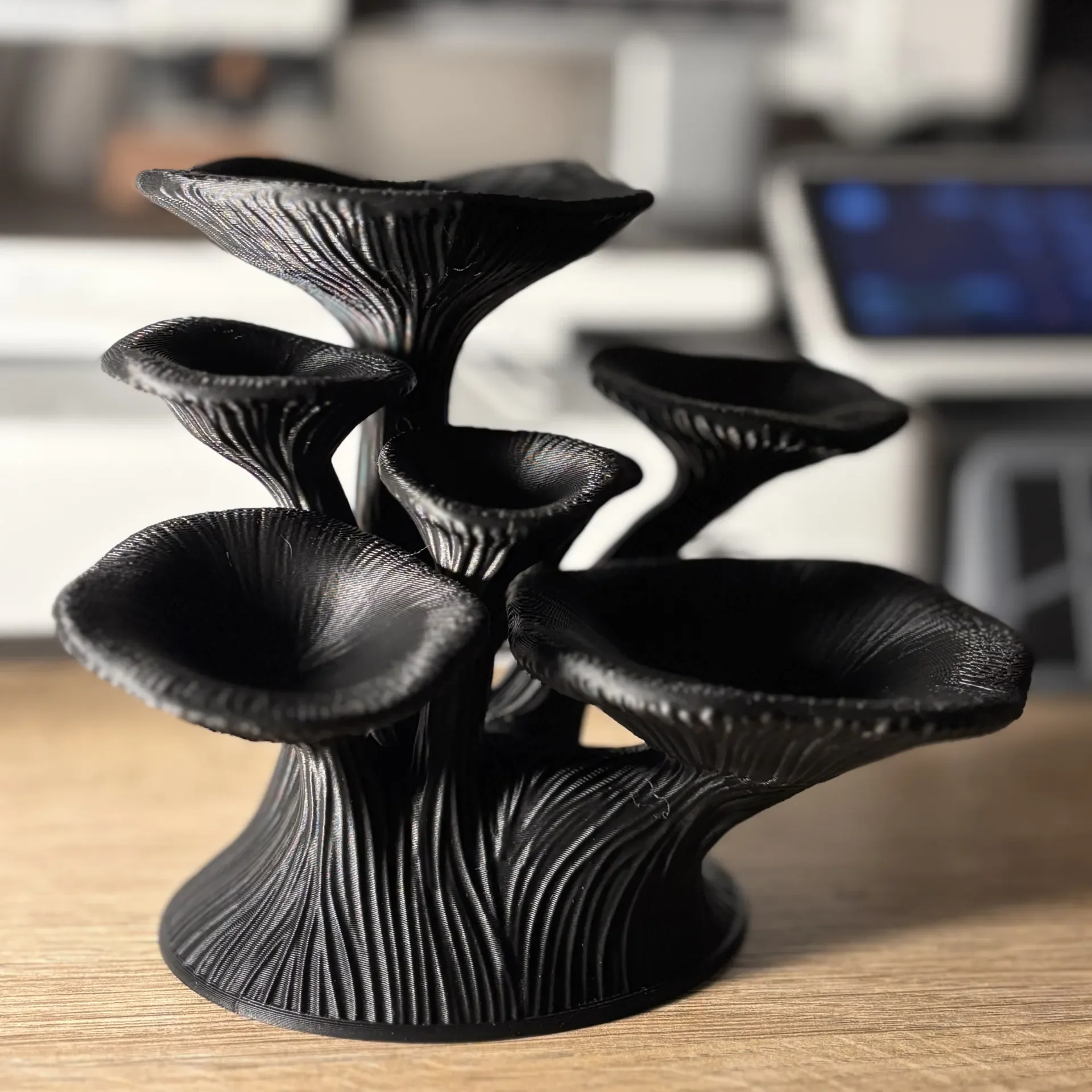 رف على شكل فطر مطبوع ثلاثي الأ - مراجعة 3D Printing Ring Holder وسعره